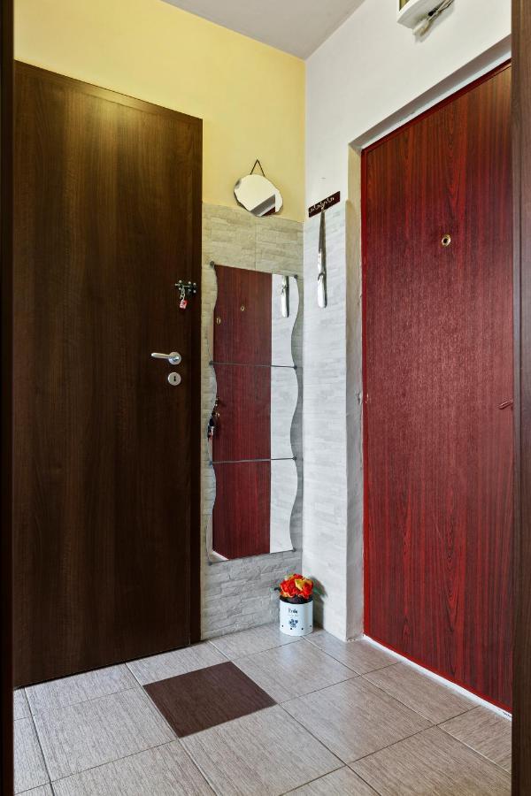 Welcoming Flat Iancului - Mega Mall National Arena Бухарест Экстерьер фото